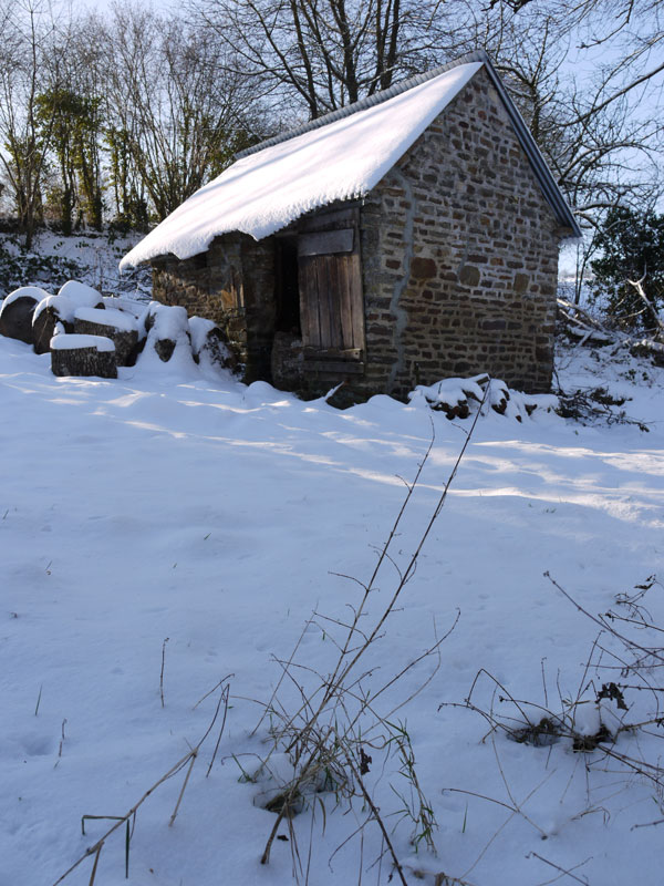 aquarelle watercolor baraque neige 1